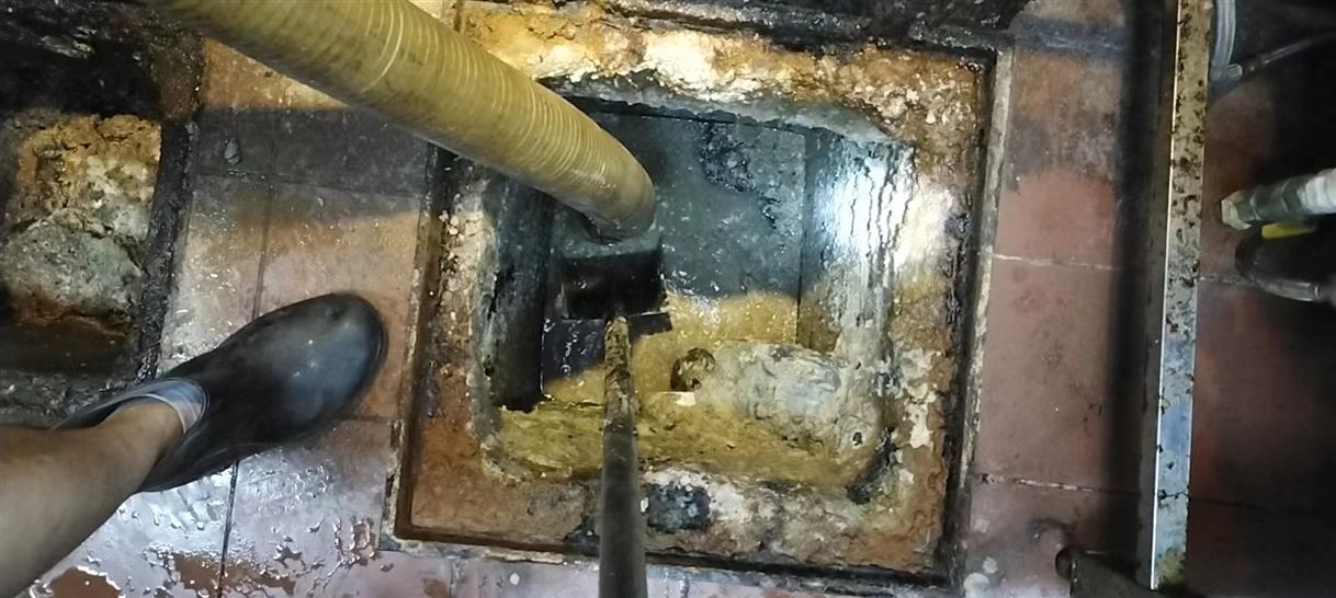 张港镇污水池清理一般都有毒气，怎么预防中毒呢？